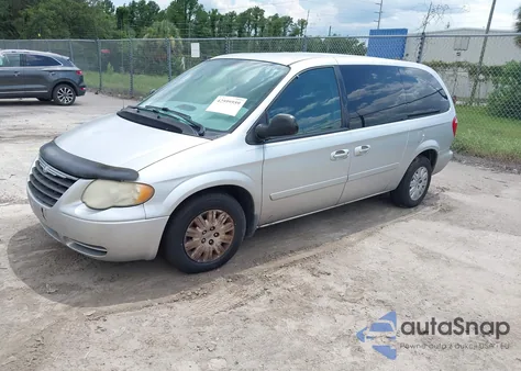 2005 Chrysler Town & Country Lx from USA, damaged, VIN 2C4GP44R25R124424